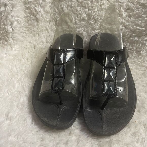 Fitflop black synthetic Black patent Studded wedge Sandals SZ11 - Picture 2 of 9